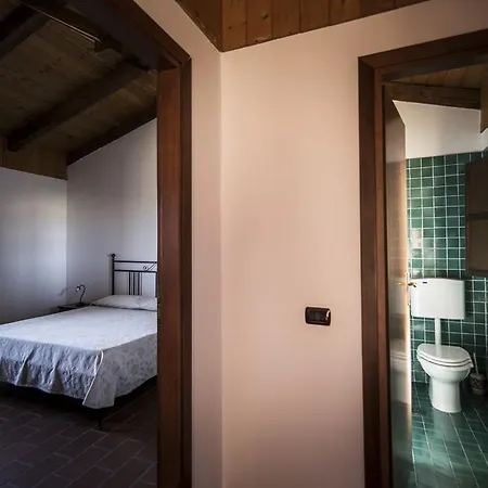 Il Giriatello Lantgård Crotone